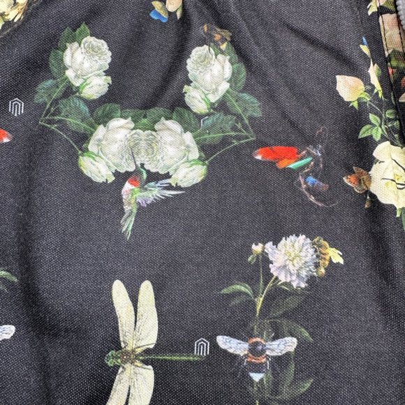 Akoo Root Shorts (L) - Picture 6 of 9